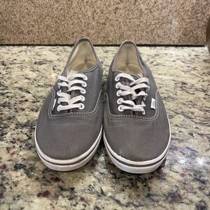 Gray Vans | Preowned | Men’s 7 | Women’s 8.5